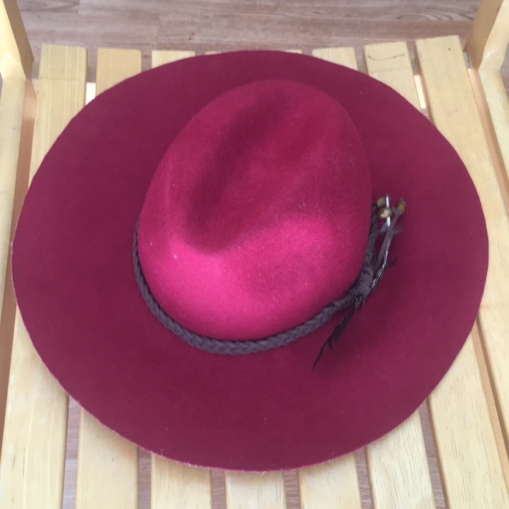 Red wool Hat